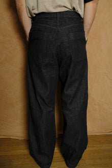 wide denim trousers in black