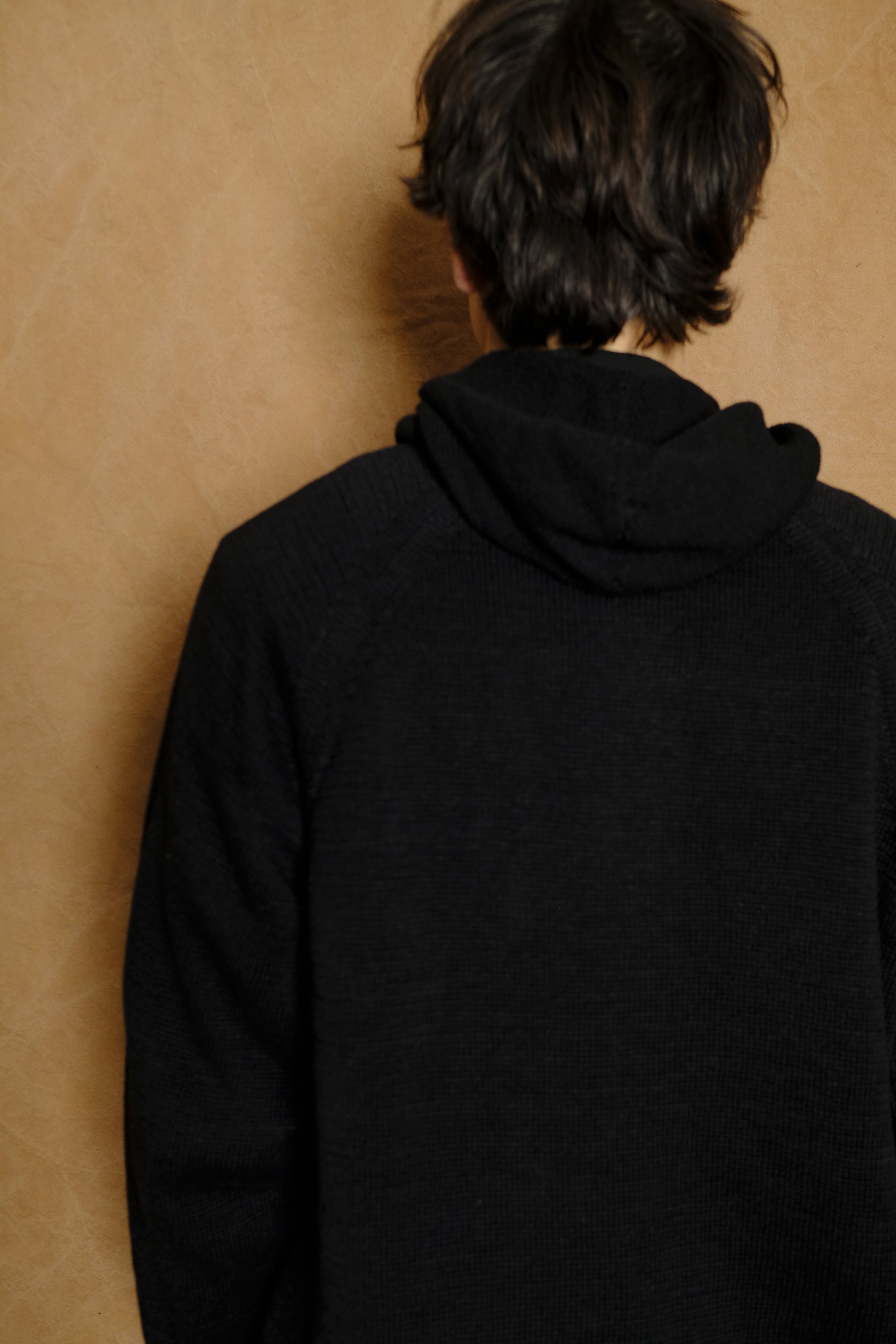 linen knit hoodie in black