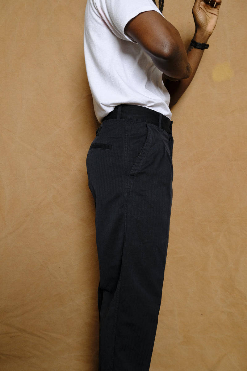 nidom finished herringbone work trousers in black