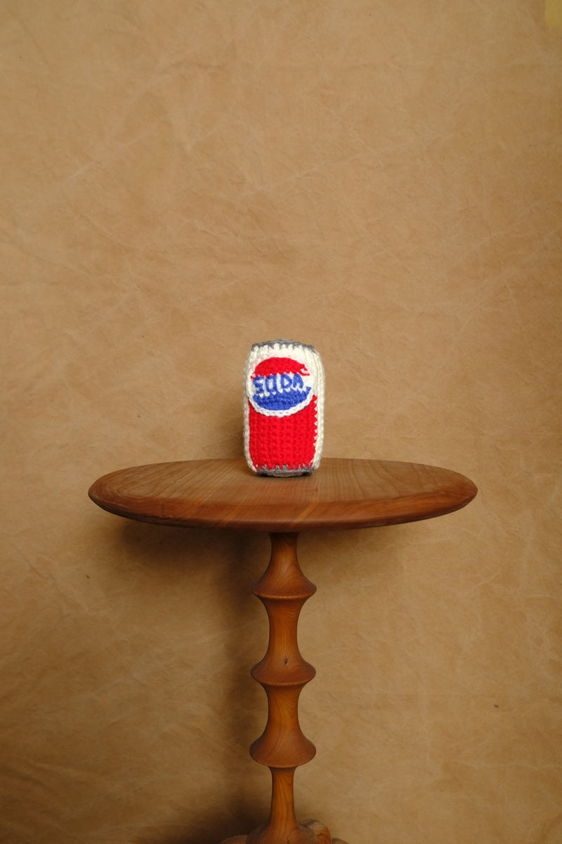 hand knitting soda can key ring in pepsi