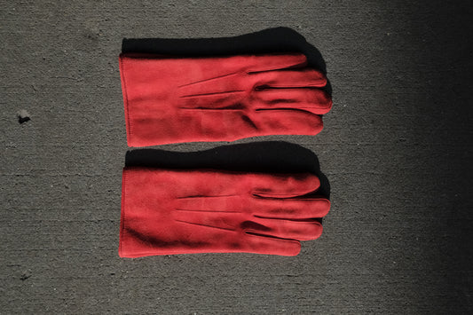 suede gloves in red