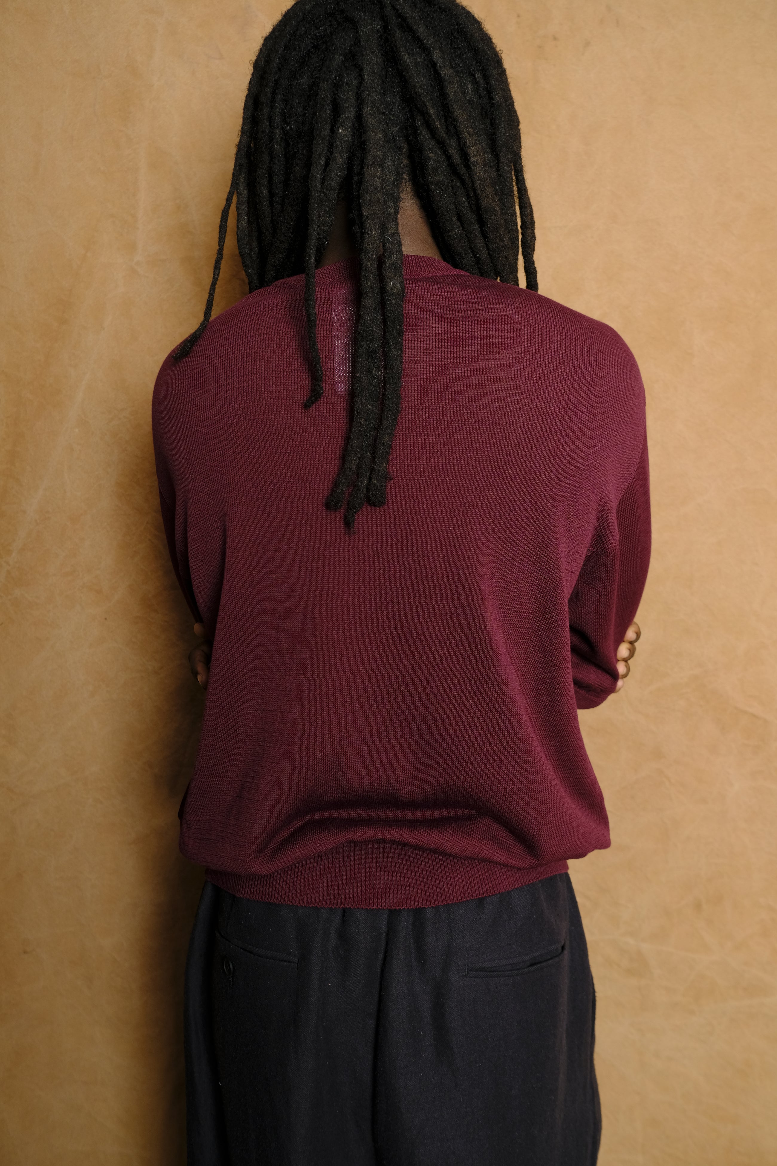 wide knit t shirt in burgundy