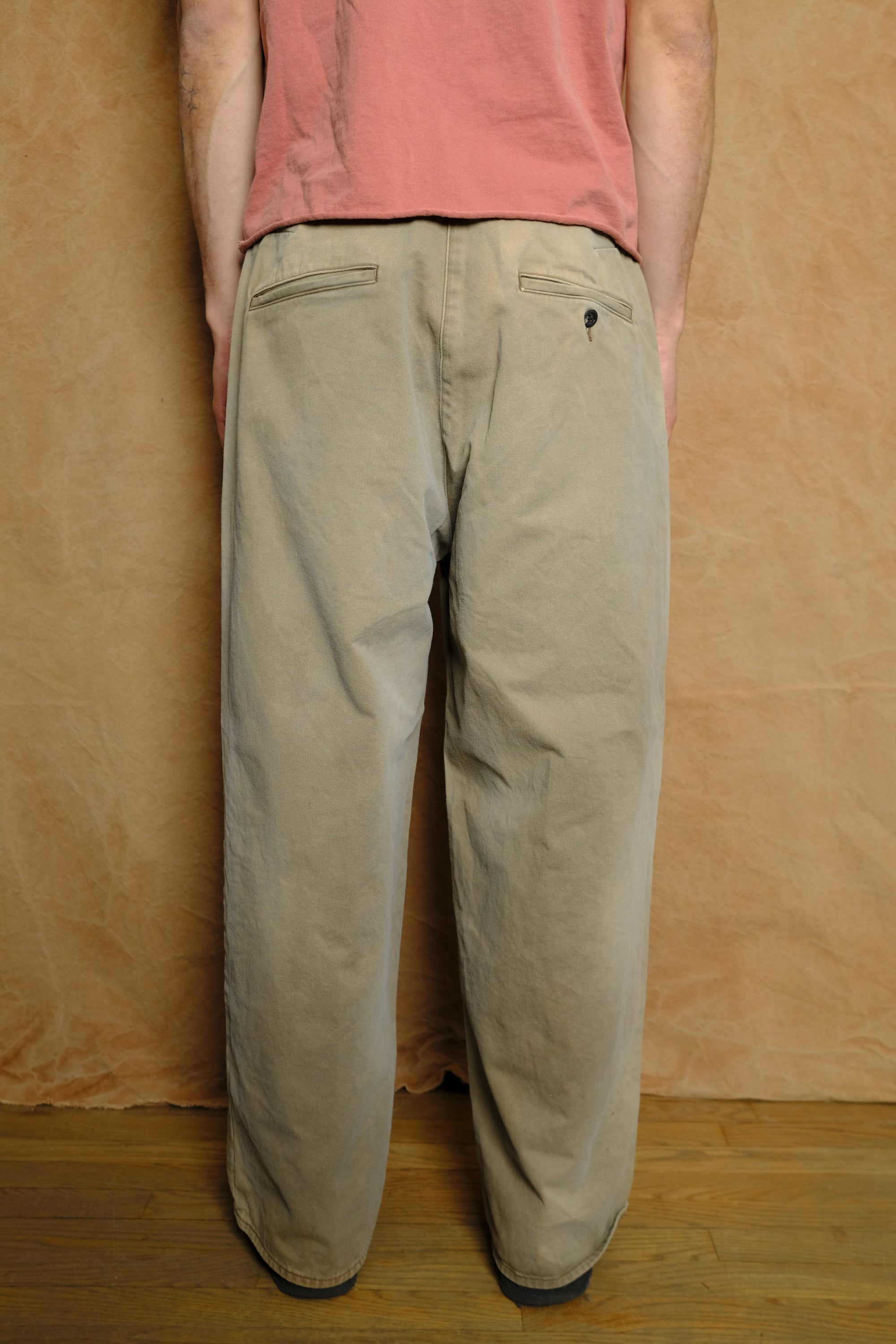 chino wide slacks in beige