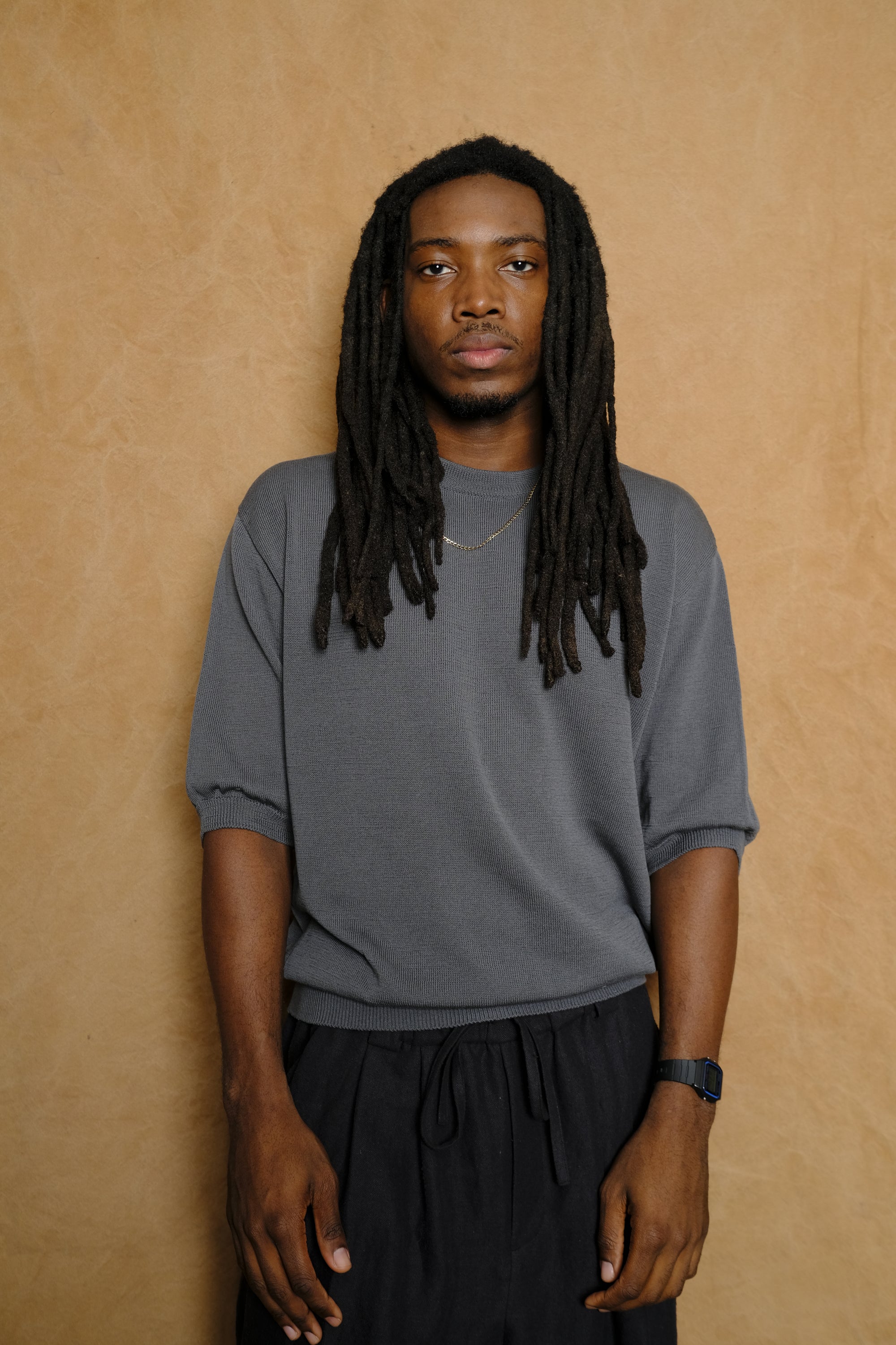wide knit t shirt in gray