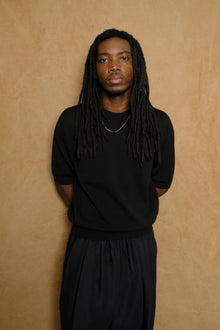 wide knit t shirt in black
