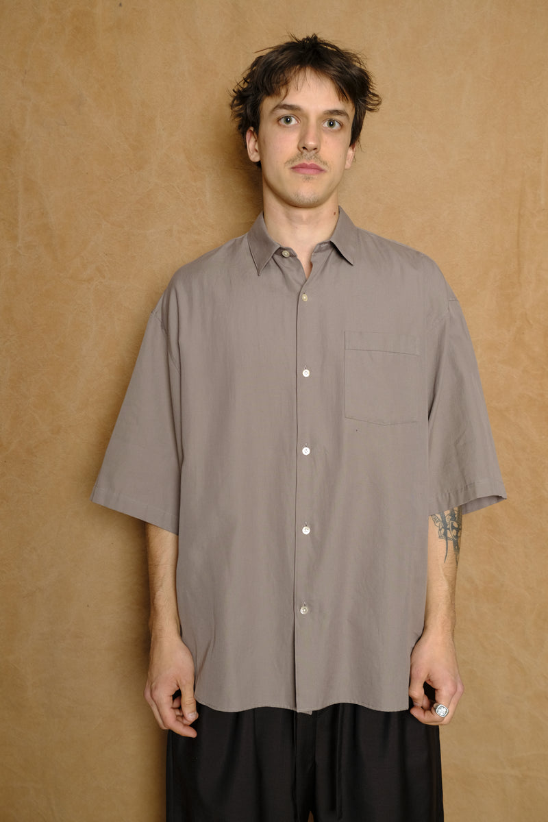 soft oxford half shirt in beige
