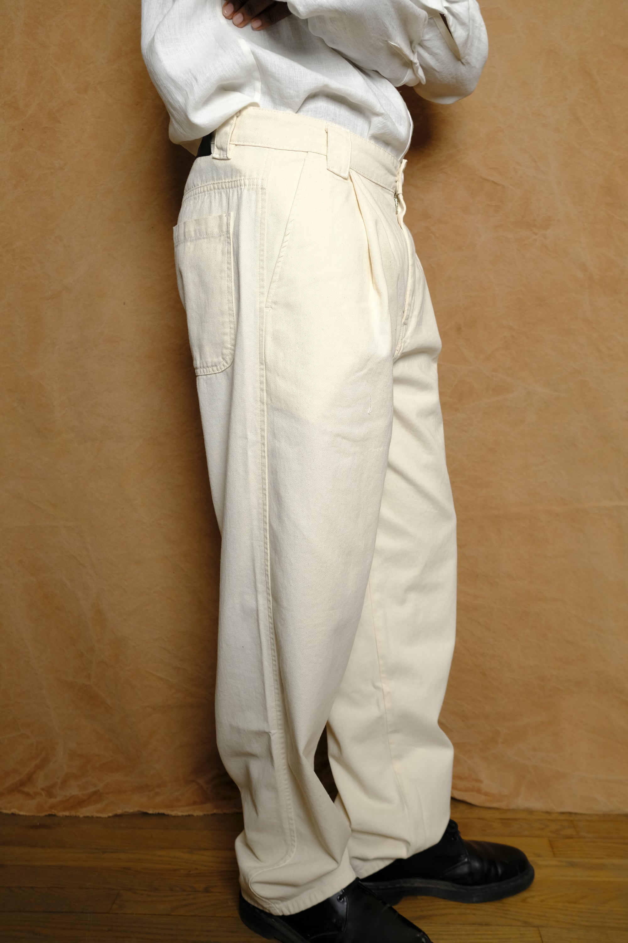big pants in ecru