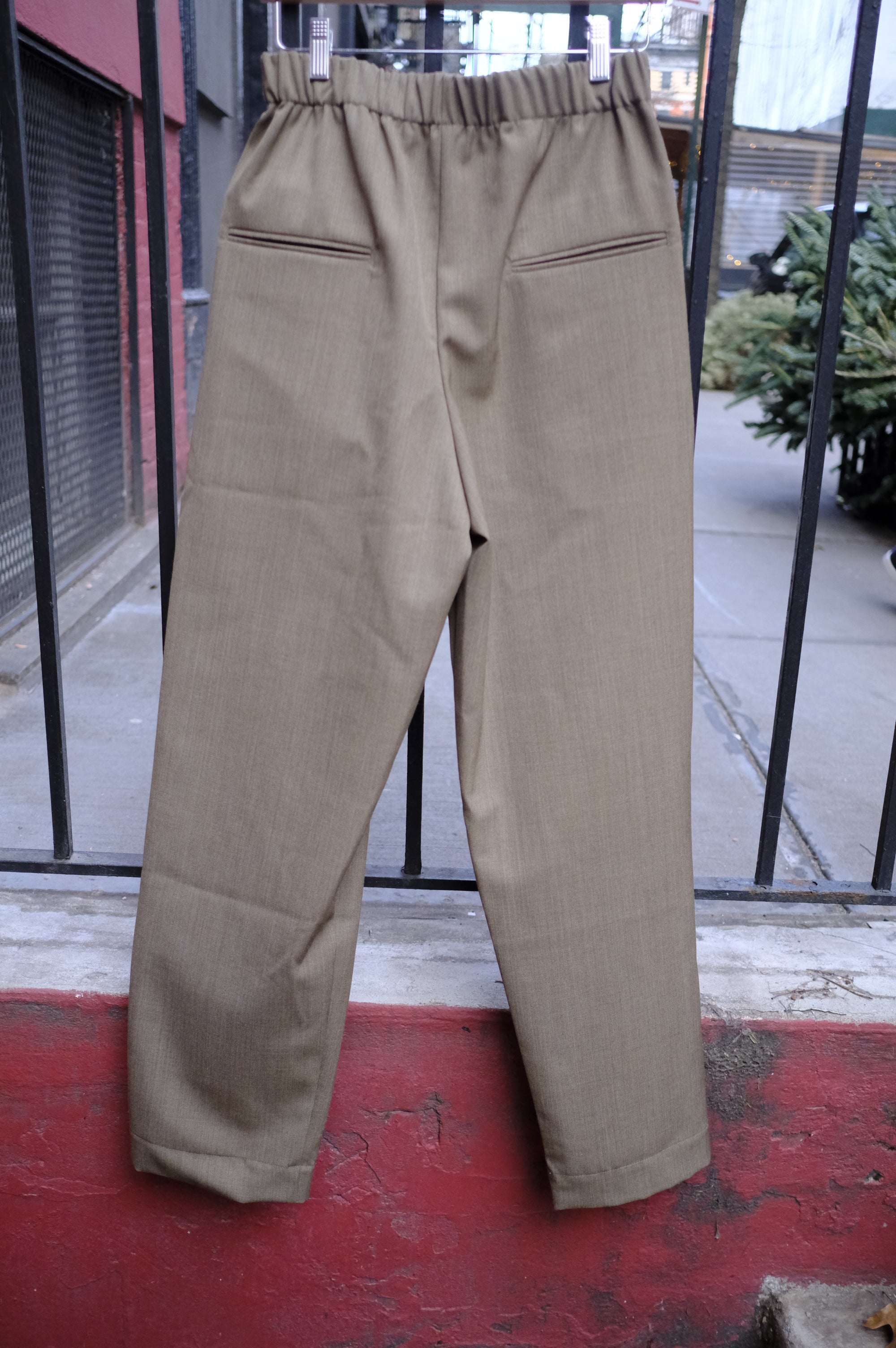 office pant in heathered brown