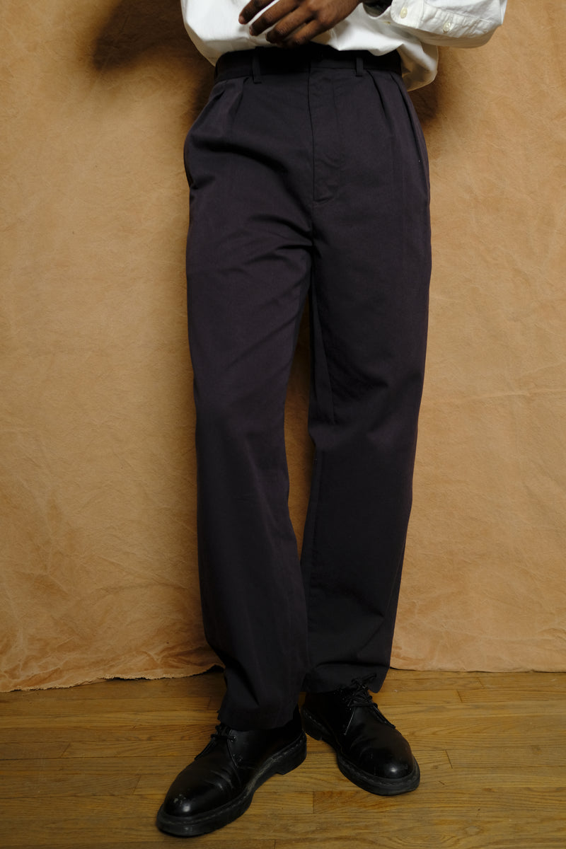 organic cotton tencel chino trouser in navy