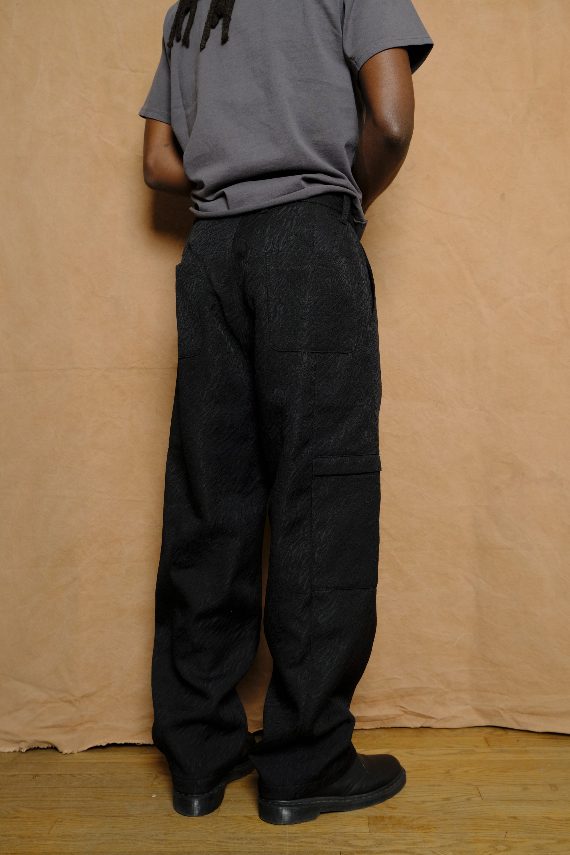 tae pant in black jacquard