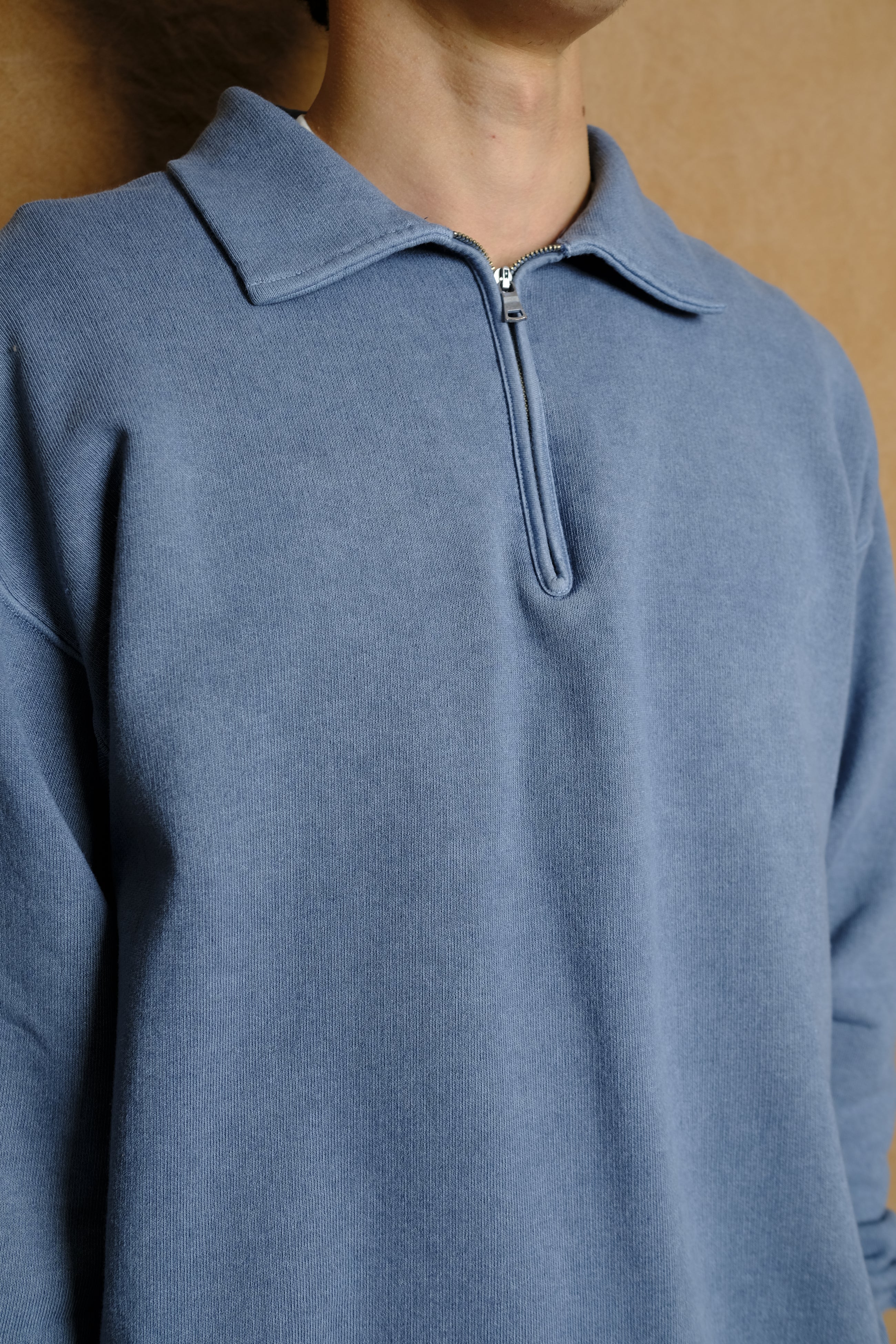 half zip sweat in sax cotton
