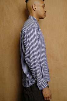 wrist patch slouch shirt in navy stripe