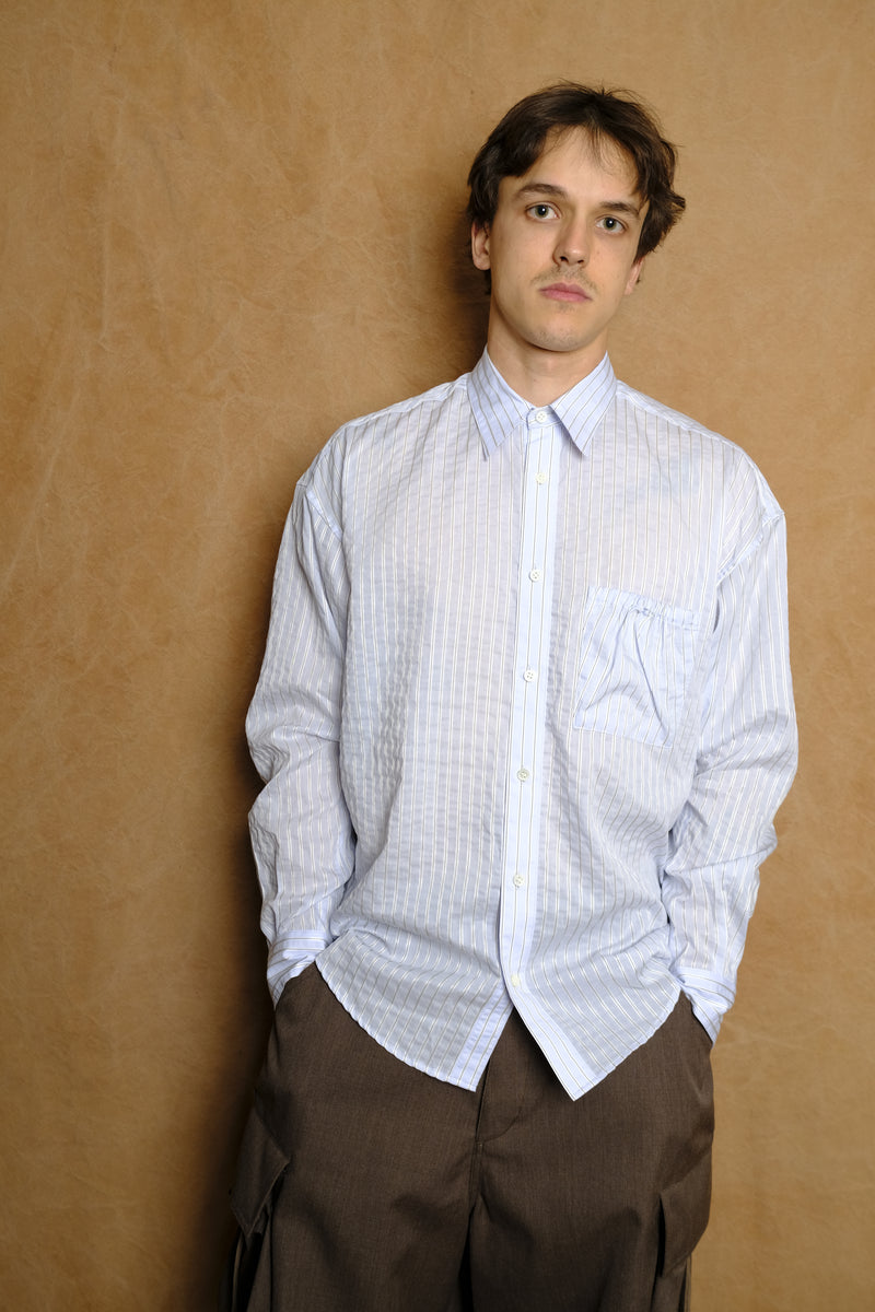 wrist patch slouch shirt in sax stripe