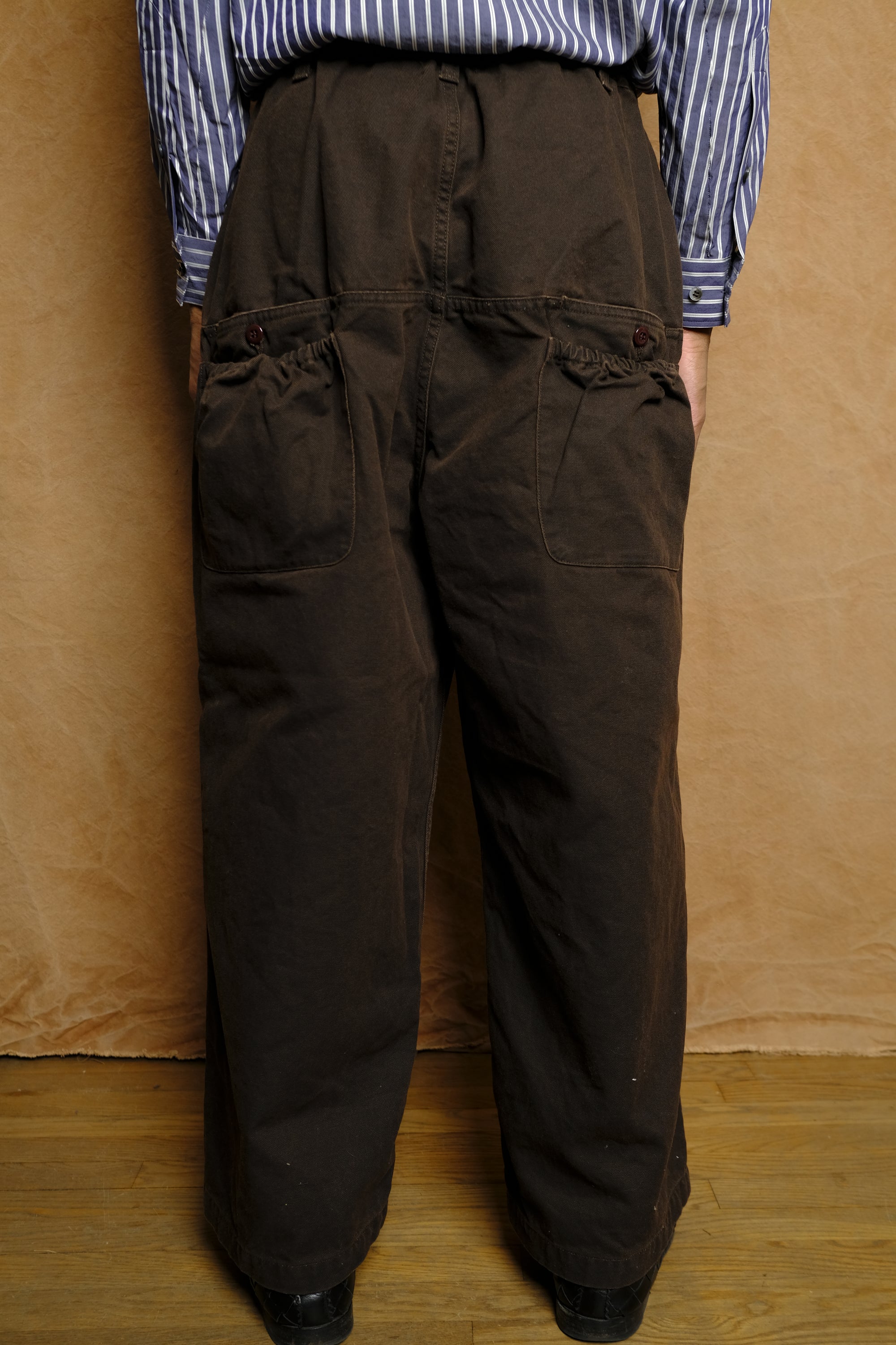 fresh man duck wide pants in brown