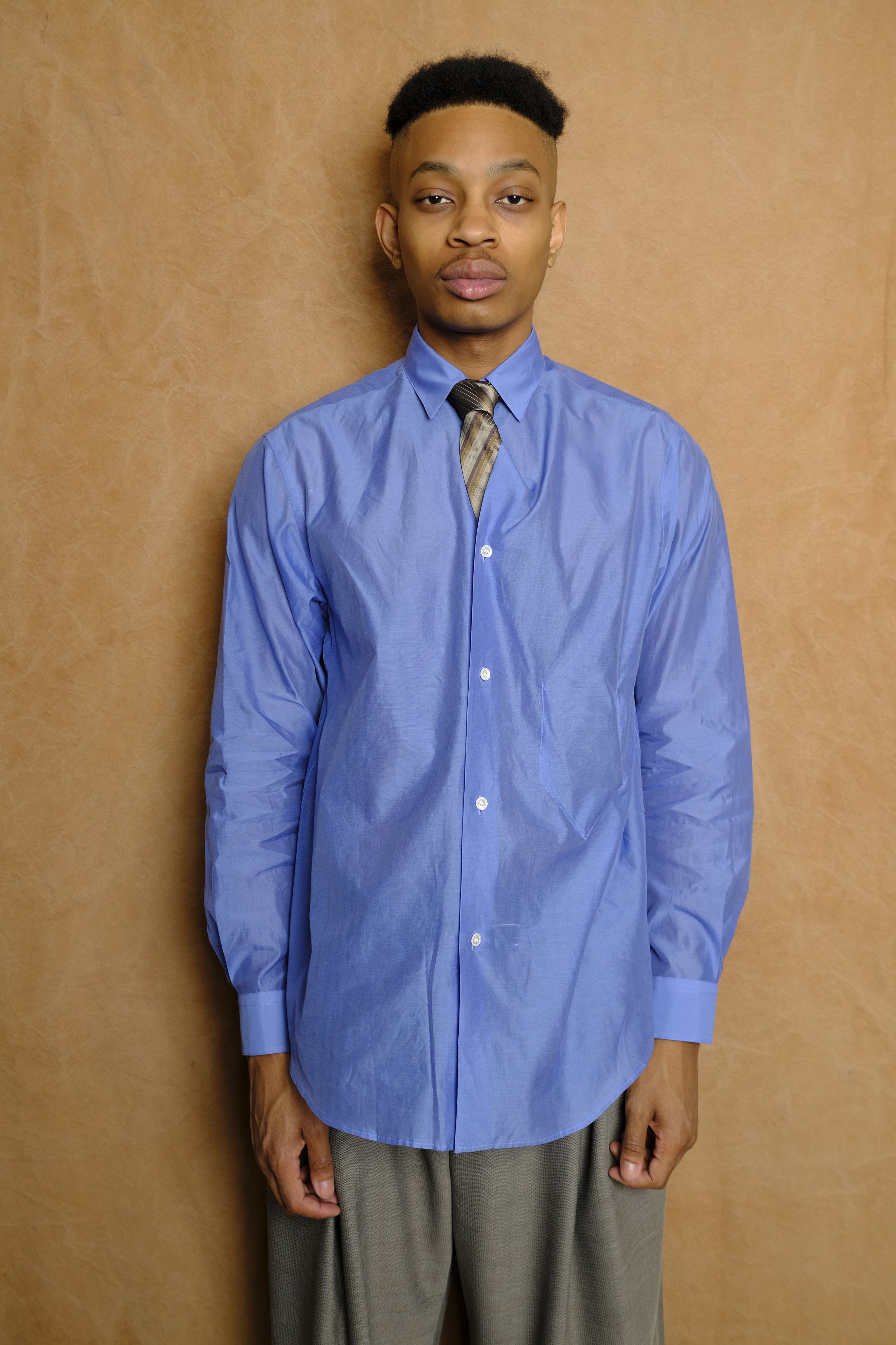 tie nest long sleeve shirt in saxe cotton silk