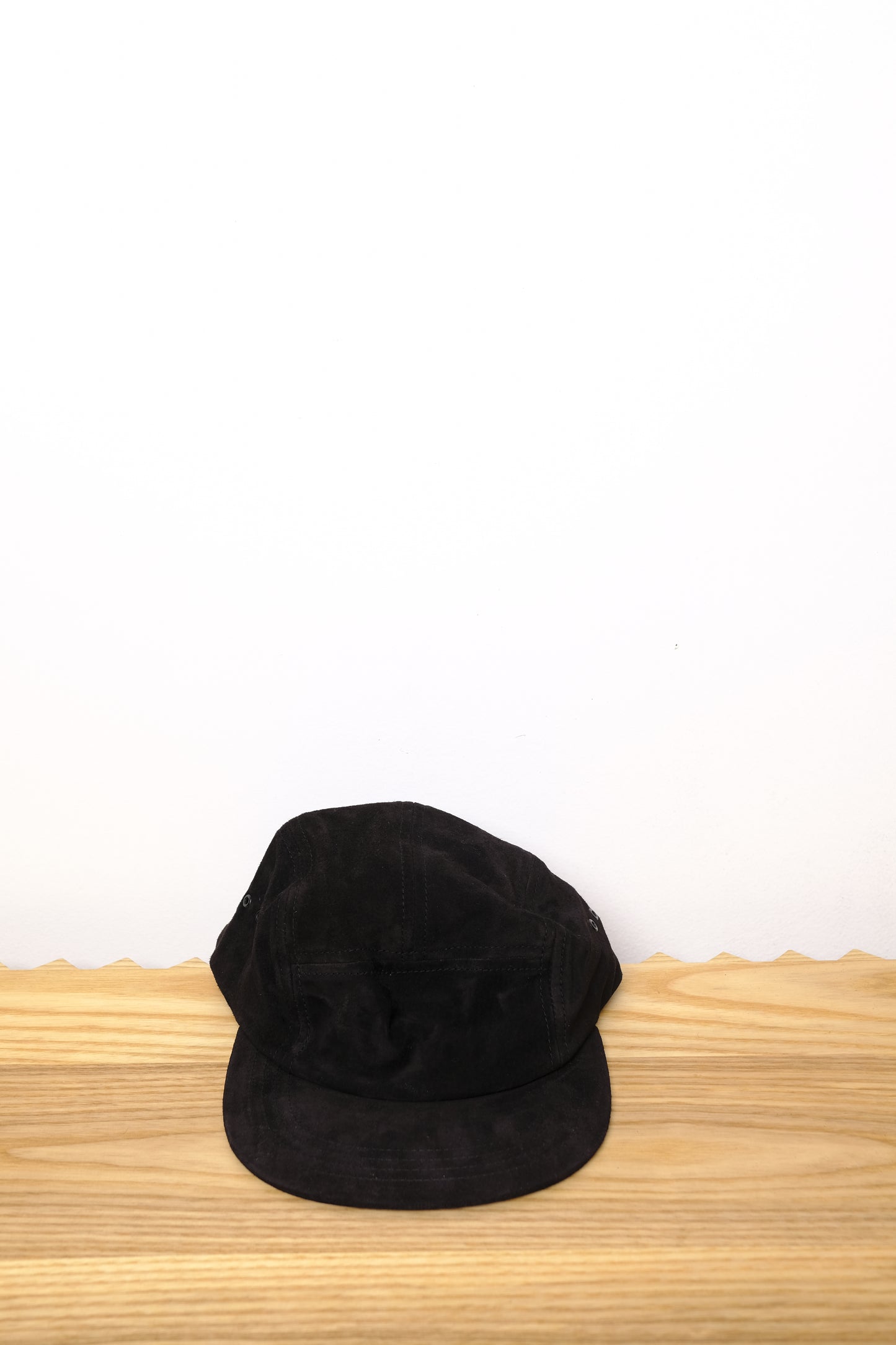 pig jet cap in black