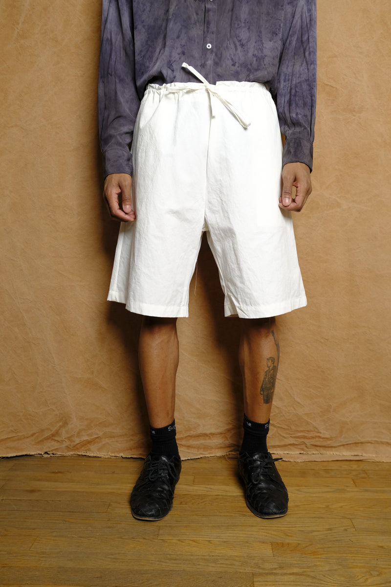 drawstring shorts in white linen
