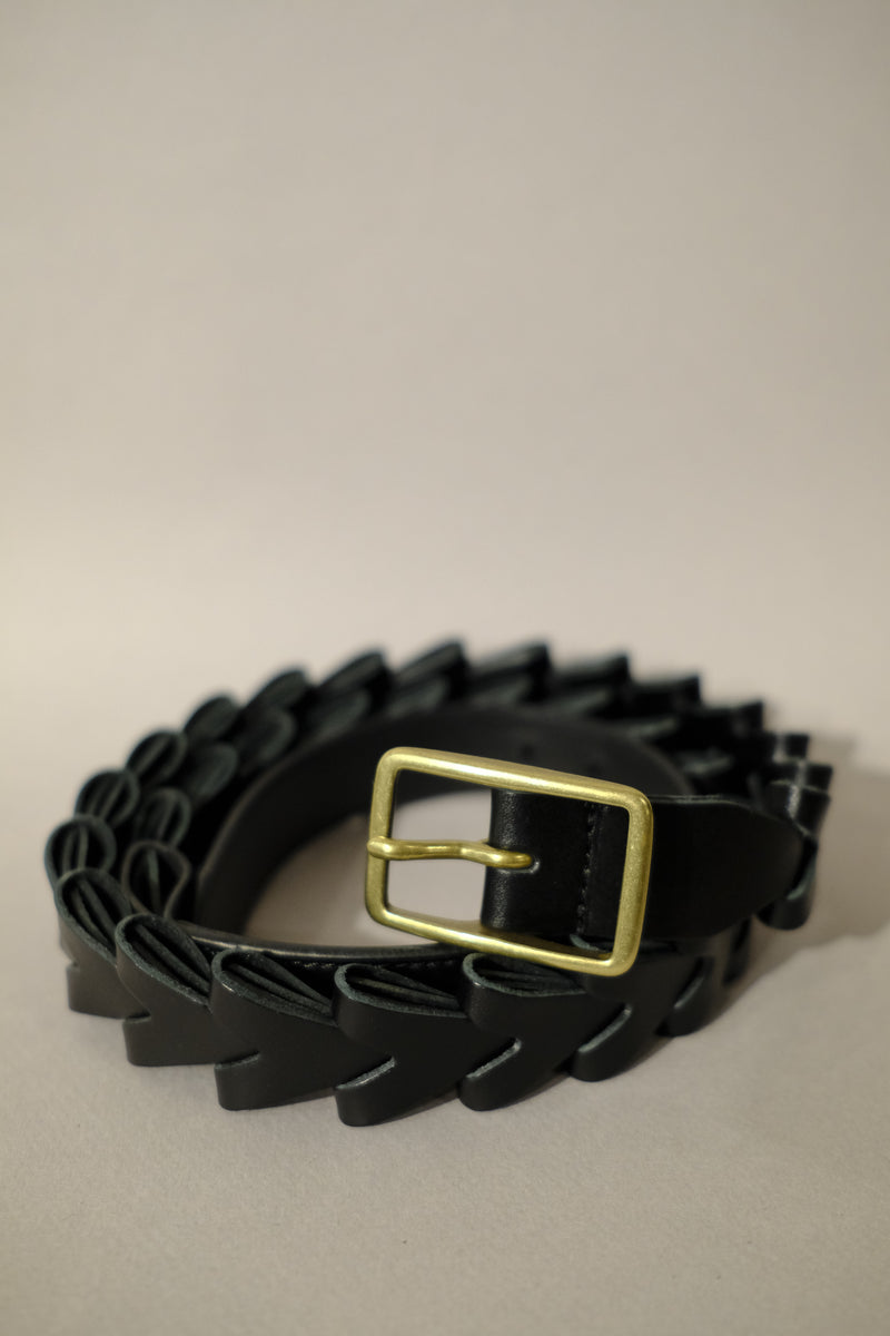 construct belt in black
