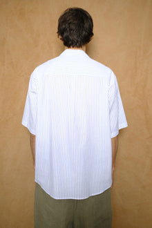 the coltrane shirt in blue stripe seersucker