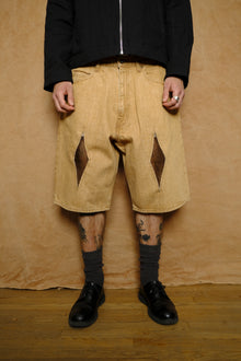 baggy jean cut short in diamond cutout quicksand selvedge denim