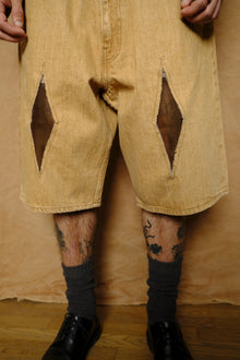 baggy jean cut short in diamond cutout quicksand selvedge denim