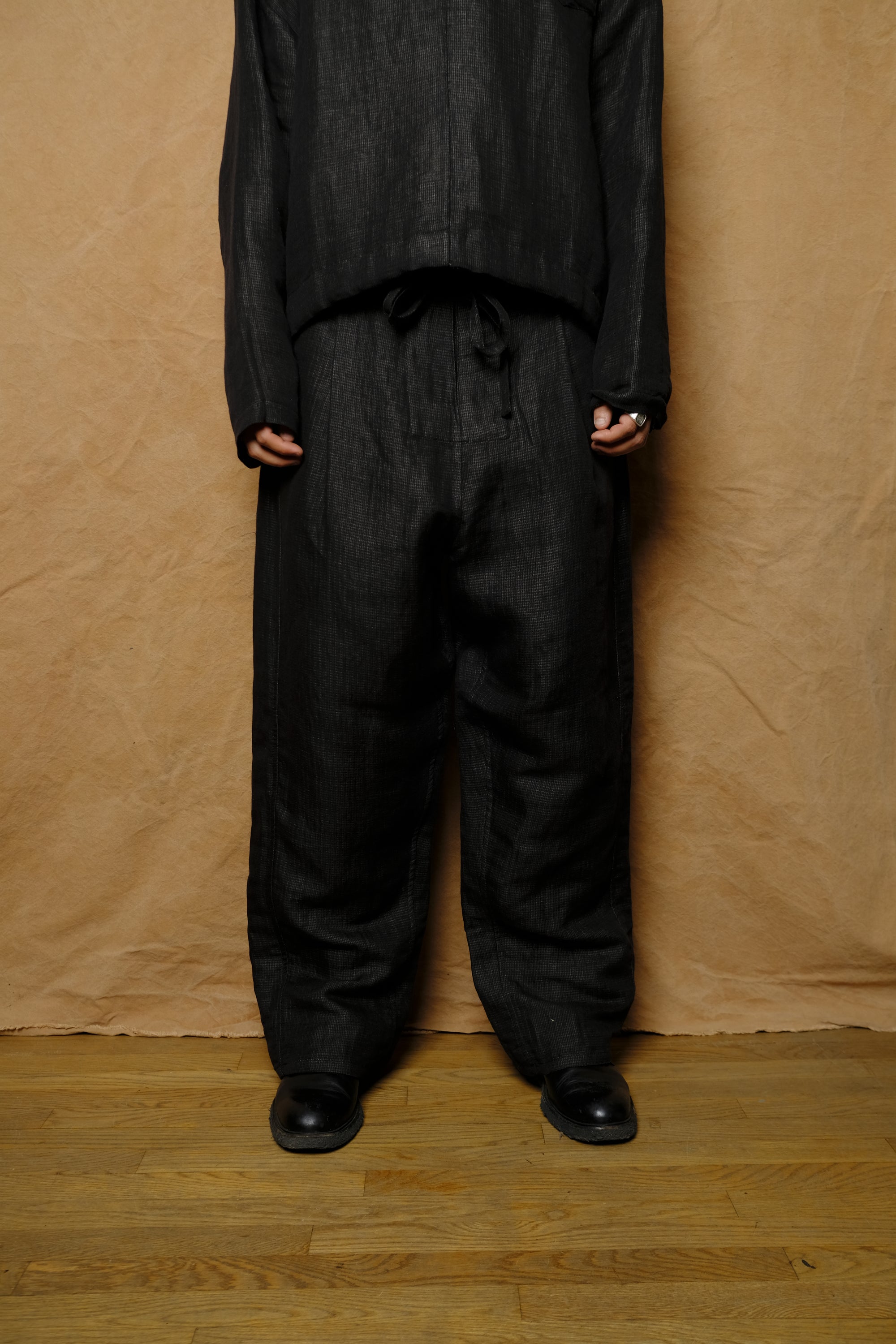 50/50 belted trouser in black
