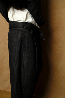 50/50 belted trouser in black