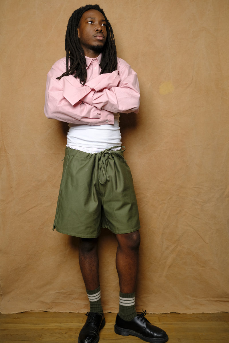 high sports shorts in olive slub sateen