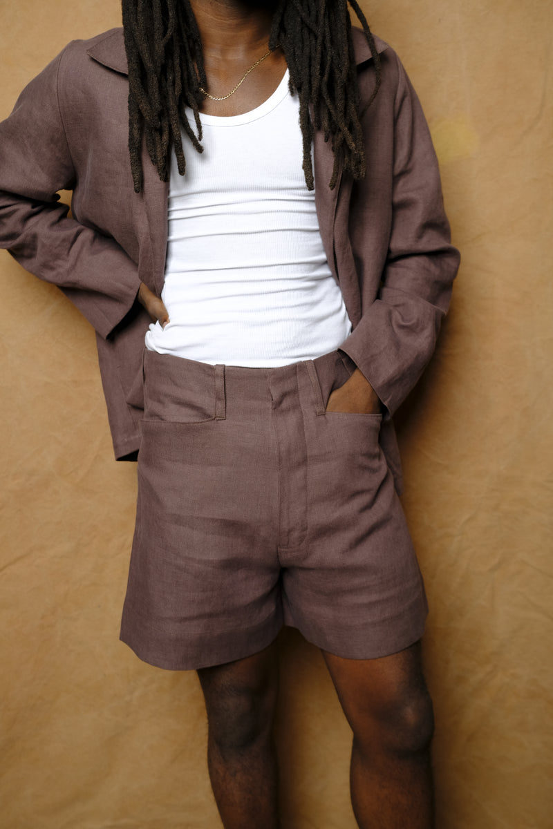 pipe shorts in mushroom linen oxford