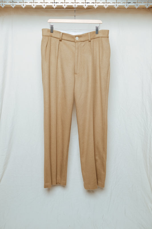 the james in camel cashmere