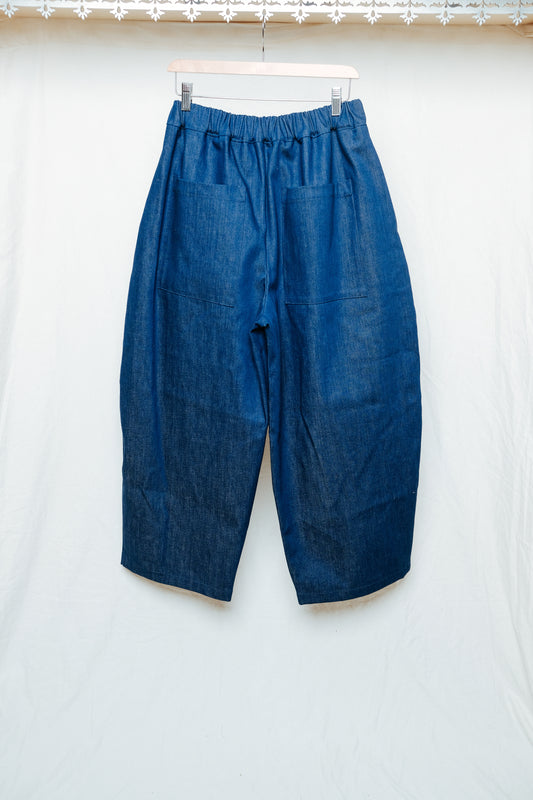 studio pant in blue denim