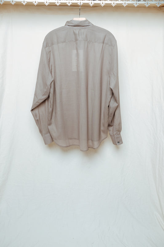 the beck shirt in taupe