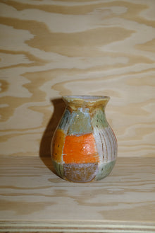 grid vase 01