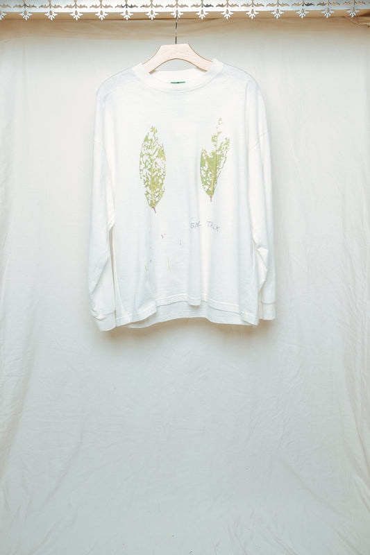 long-sleeve t shirt in leaf