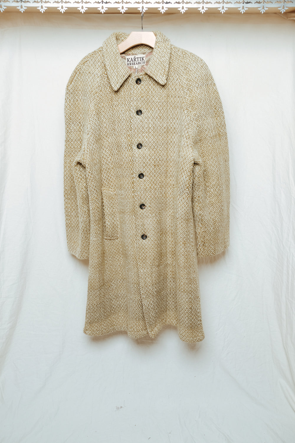 raglan overcoat in hand woven jacquard