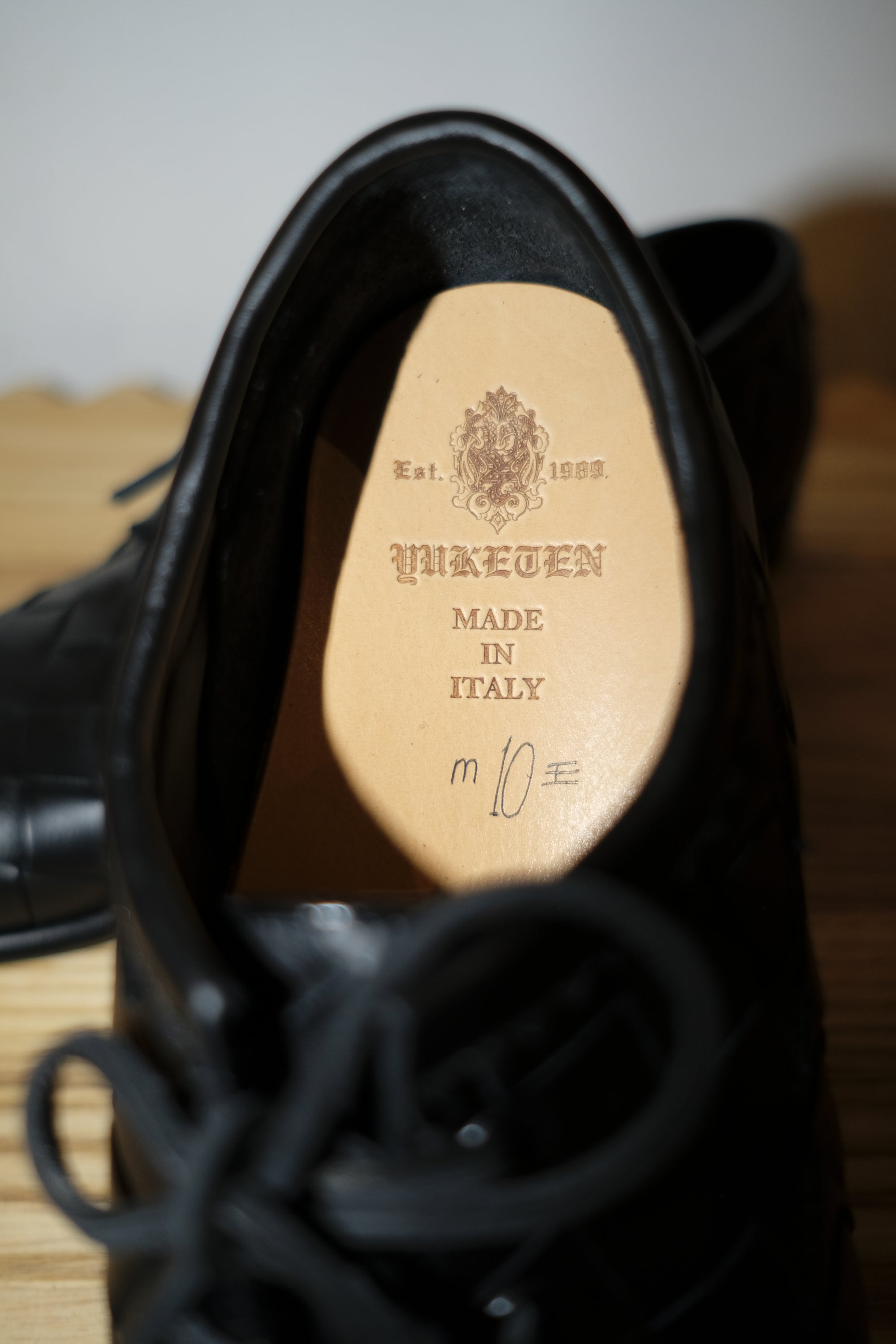 weaved blucher nappa