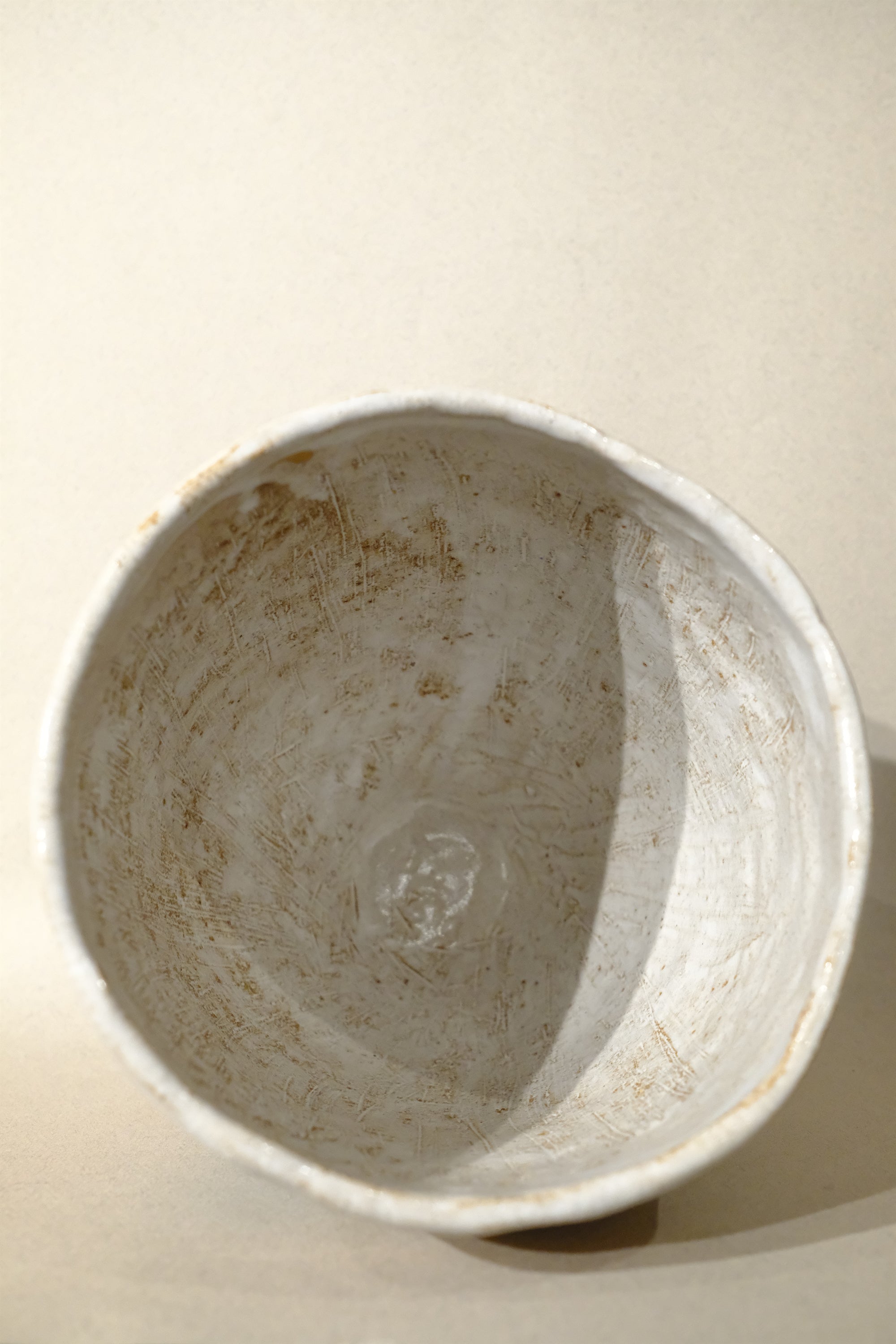 diamond checkered vase