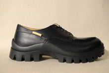 derby #2146 in black