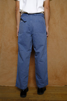 cotton canvas belted pants in blue gray