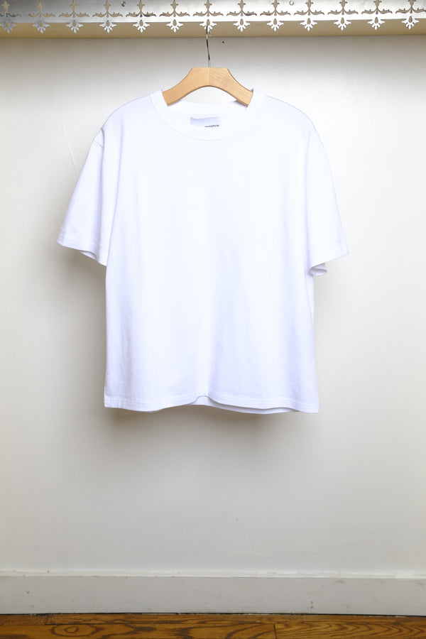 lock tee in white