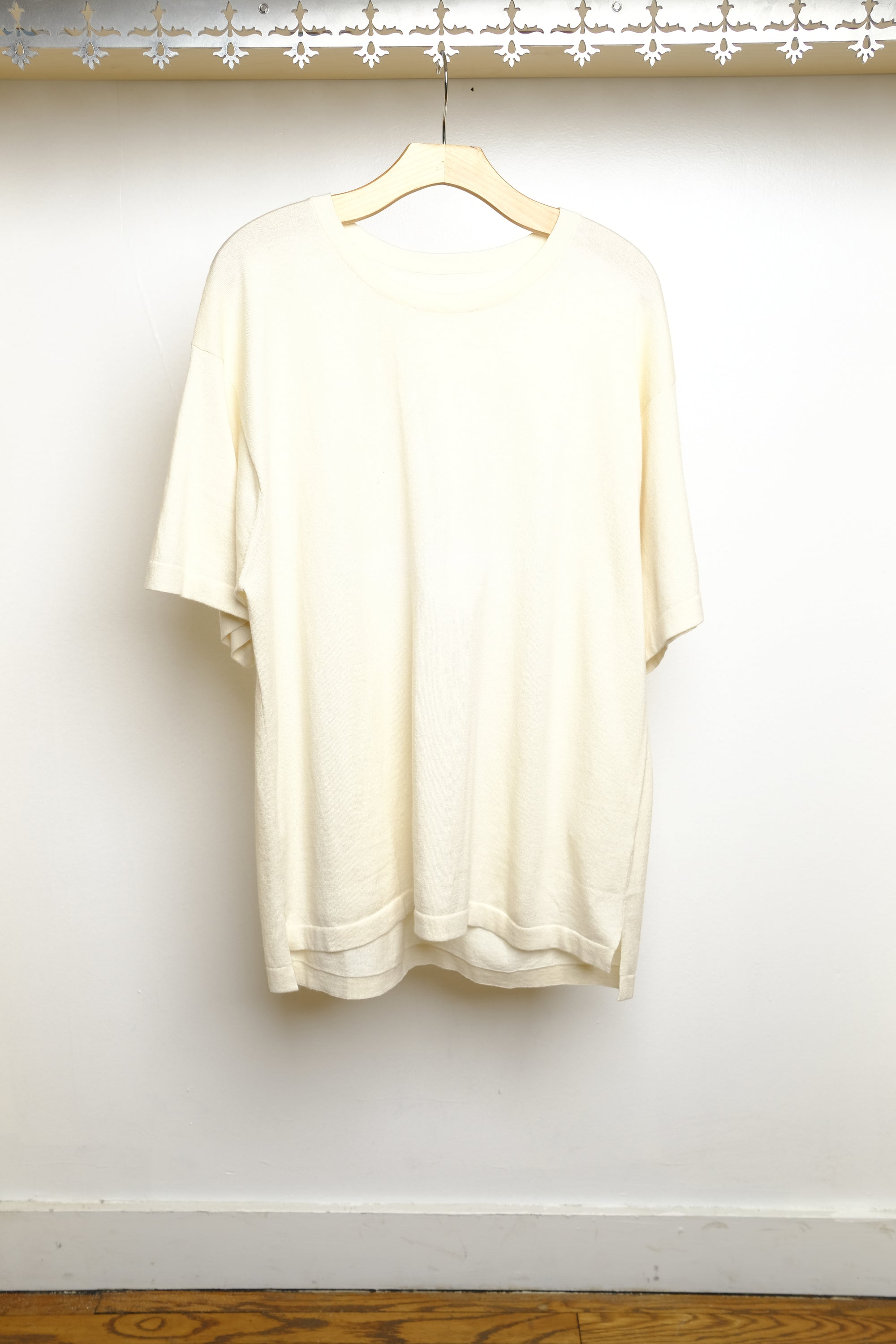 simple tee in ivory