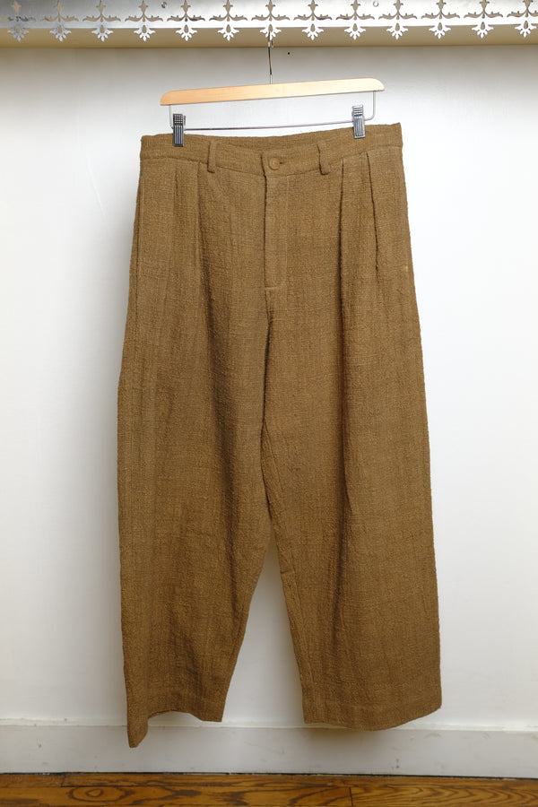 organic cotton zero count pleated trousers
