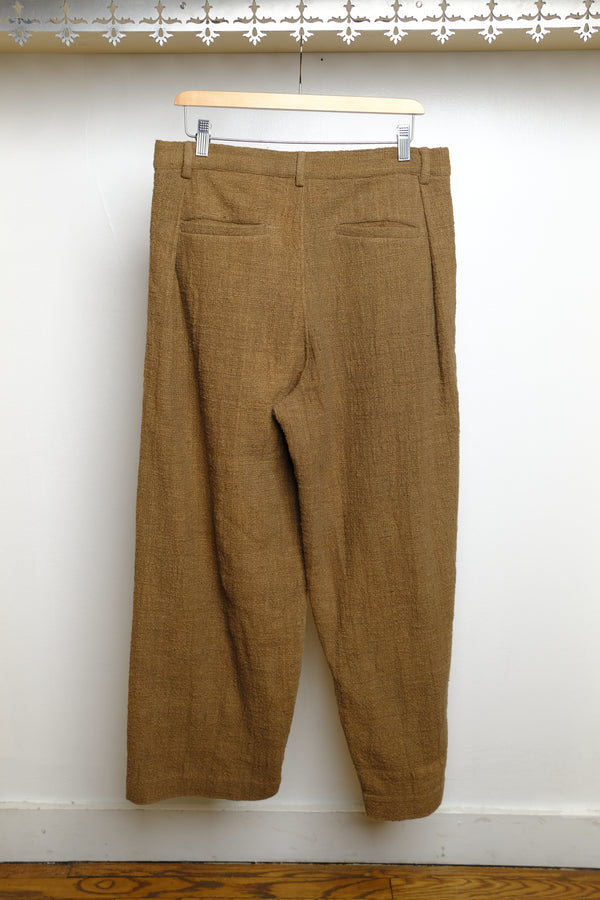 organic cotton zero count pleated trousers