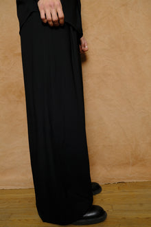 wool serge hi-waist trousers in black