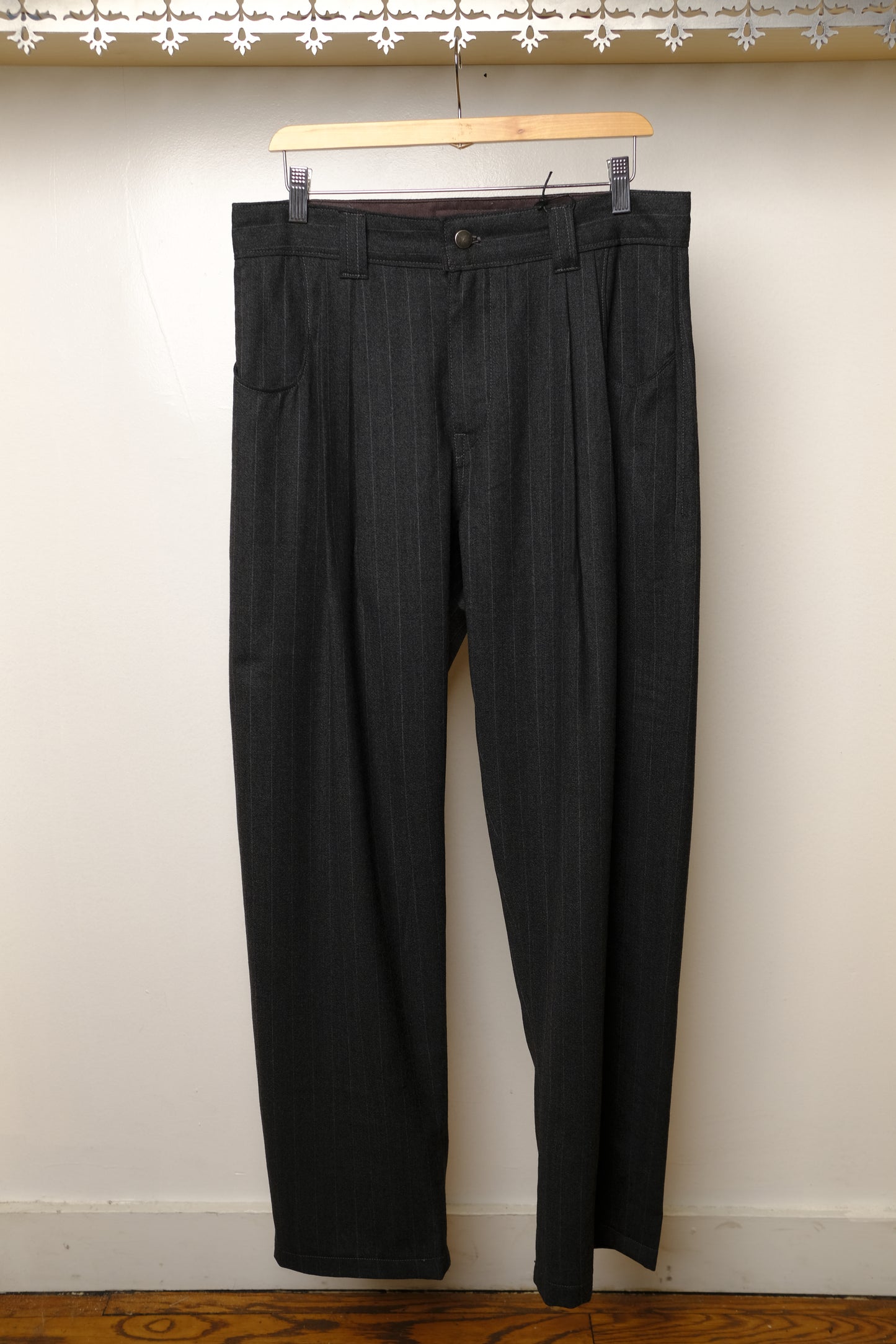 wool crepe double pleated pants