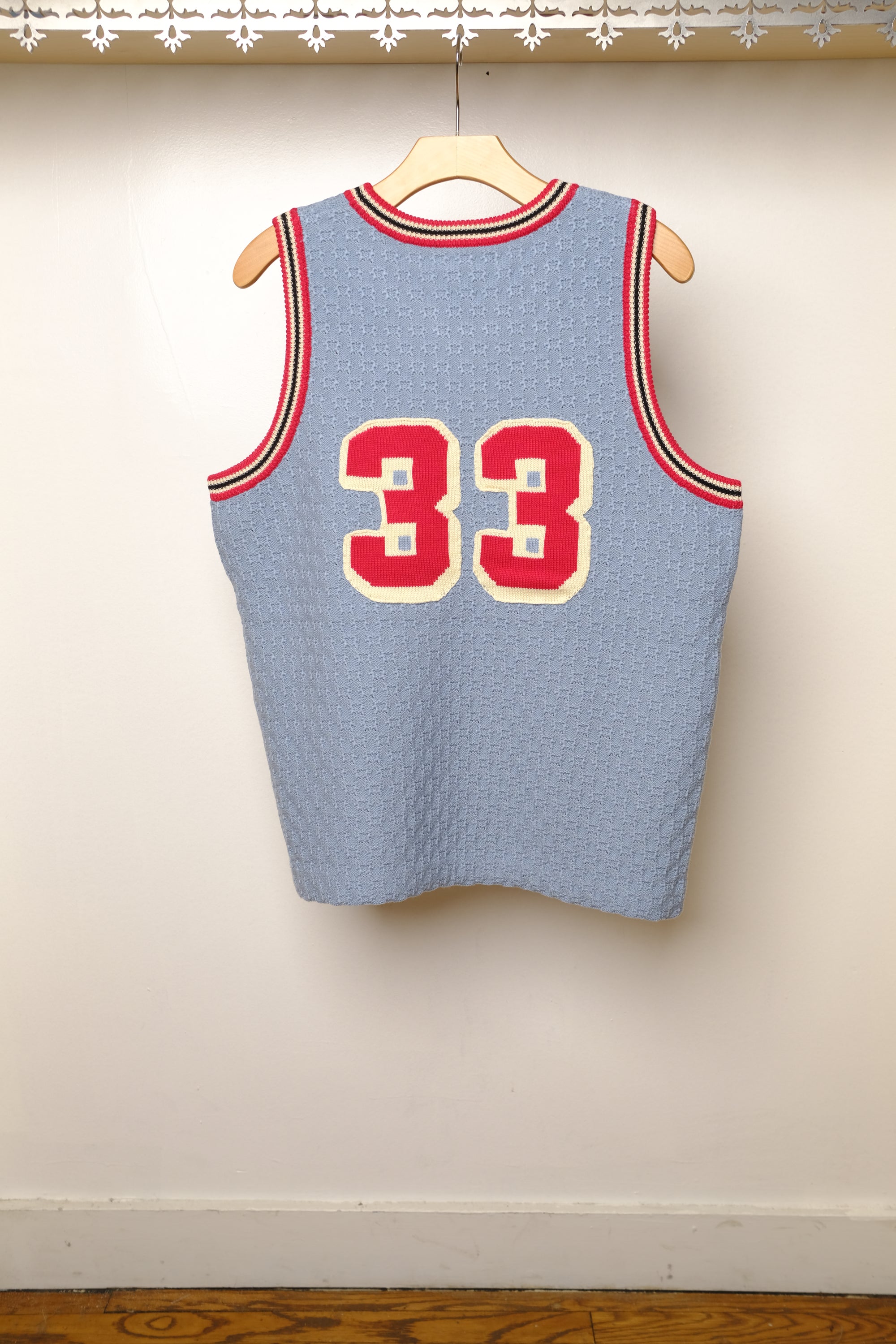 knitting basketball shirt in light blue