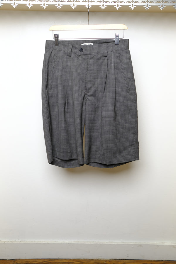 roy pleated shorts