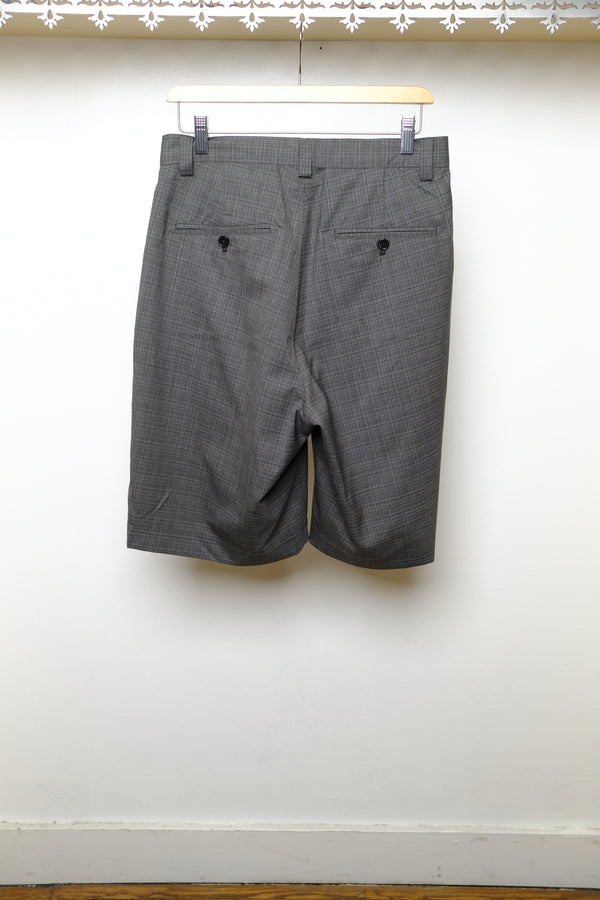 roy pleated shorts