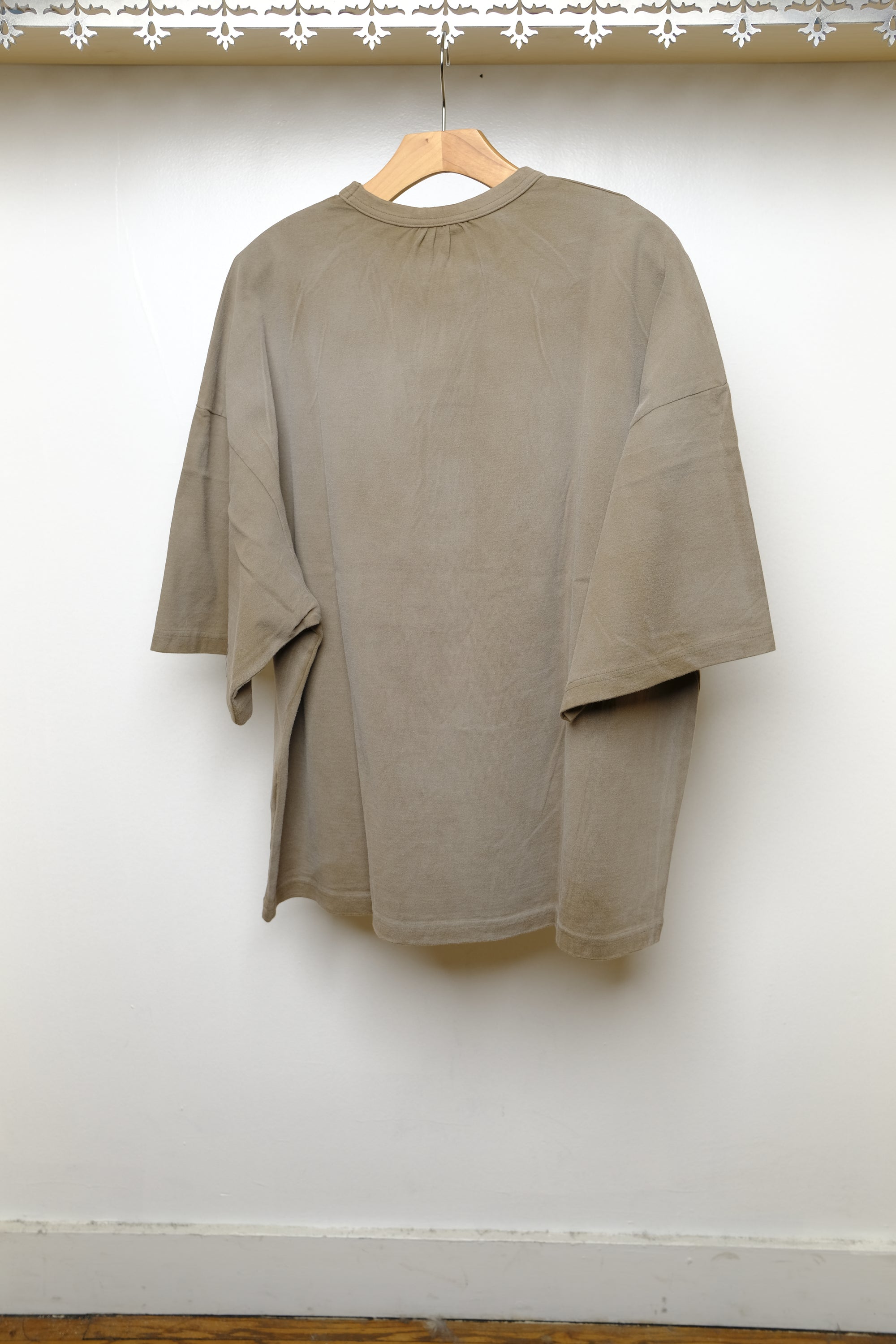 10 wash giant tee in brown