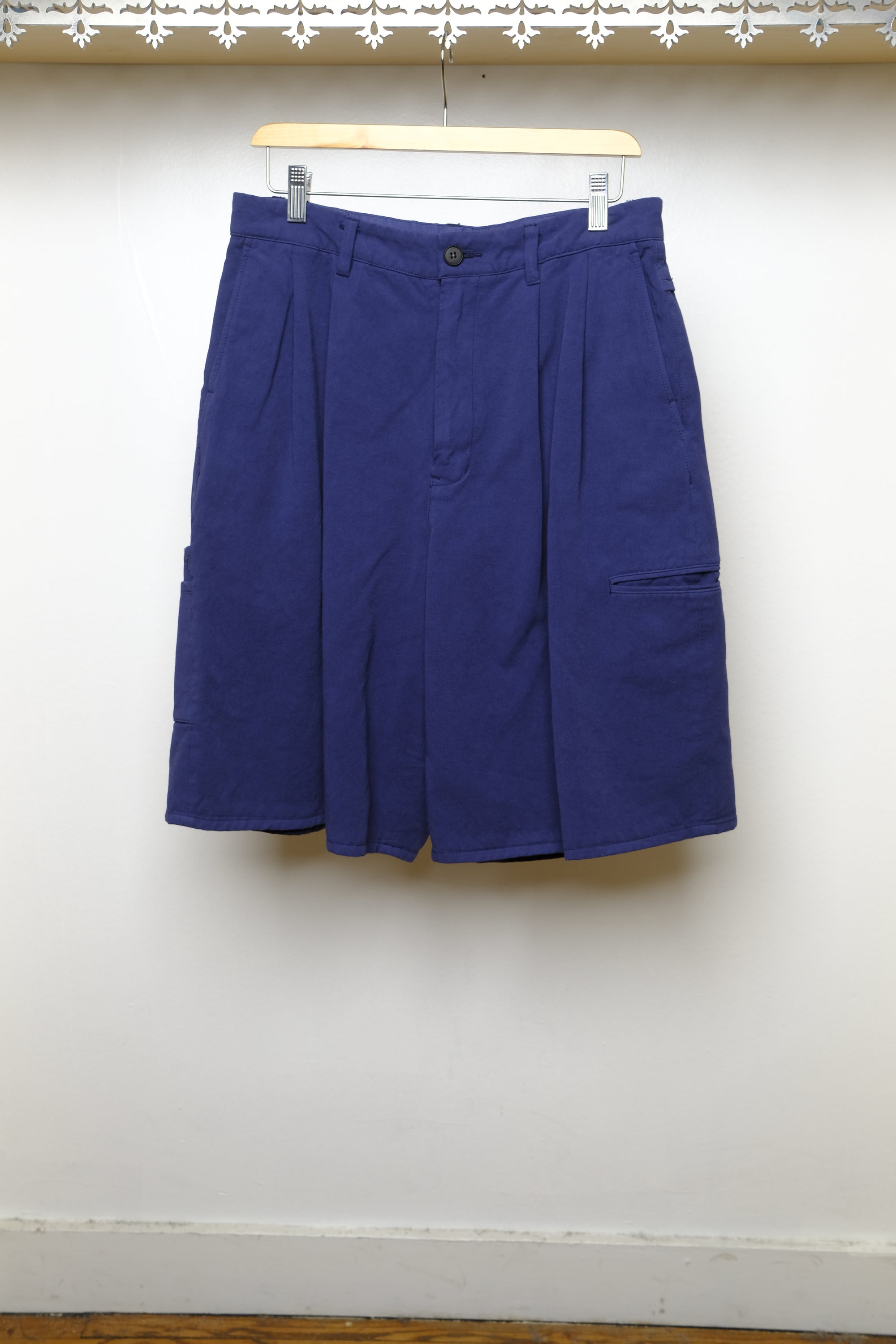 uneven twill short trousers - ink blue